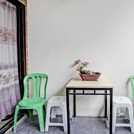 Oyo 92435 Sunlo Cozy Home Family Homestay Syariah Surabaya Luaran gambar