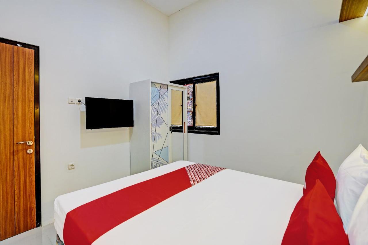 Oyo 92435 Sunlo Cozy Home Family Homestay Syariah Surabaya Luaran gambar