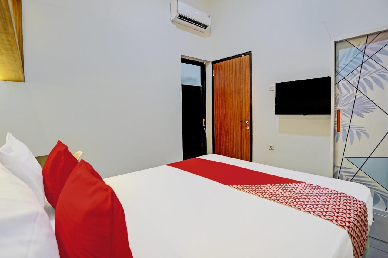 Oyo 92435 Sunlo Cozy Home Family Homestay Syariah Surabaya Luaran gambar