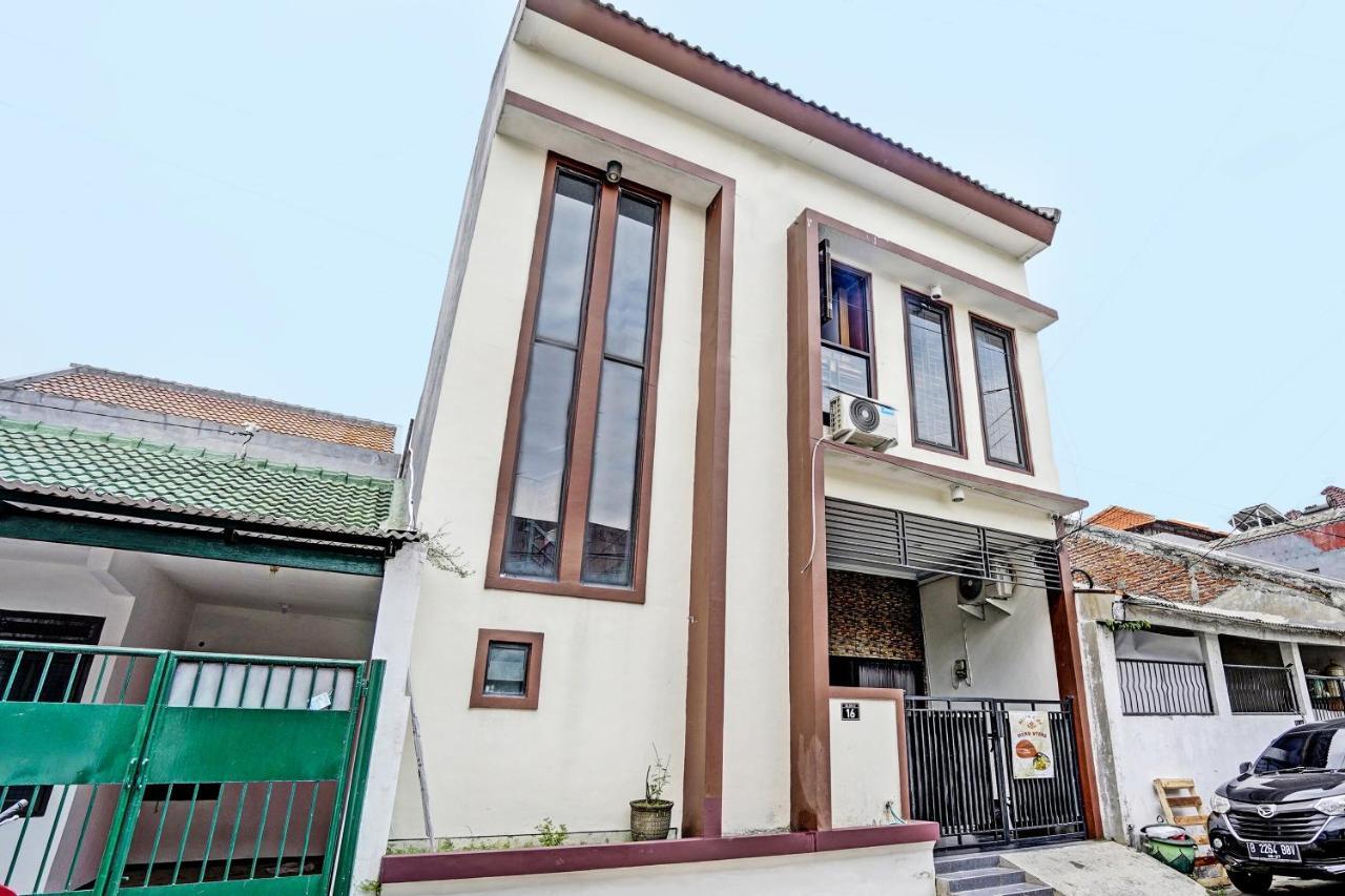 Oyo 92435 Sunlo Cozy Home Family Homestay Syariah Surabaya Luaran gambar